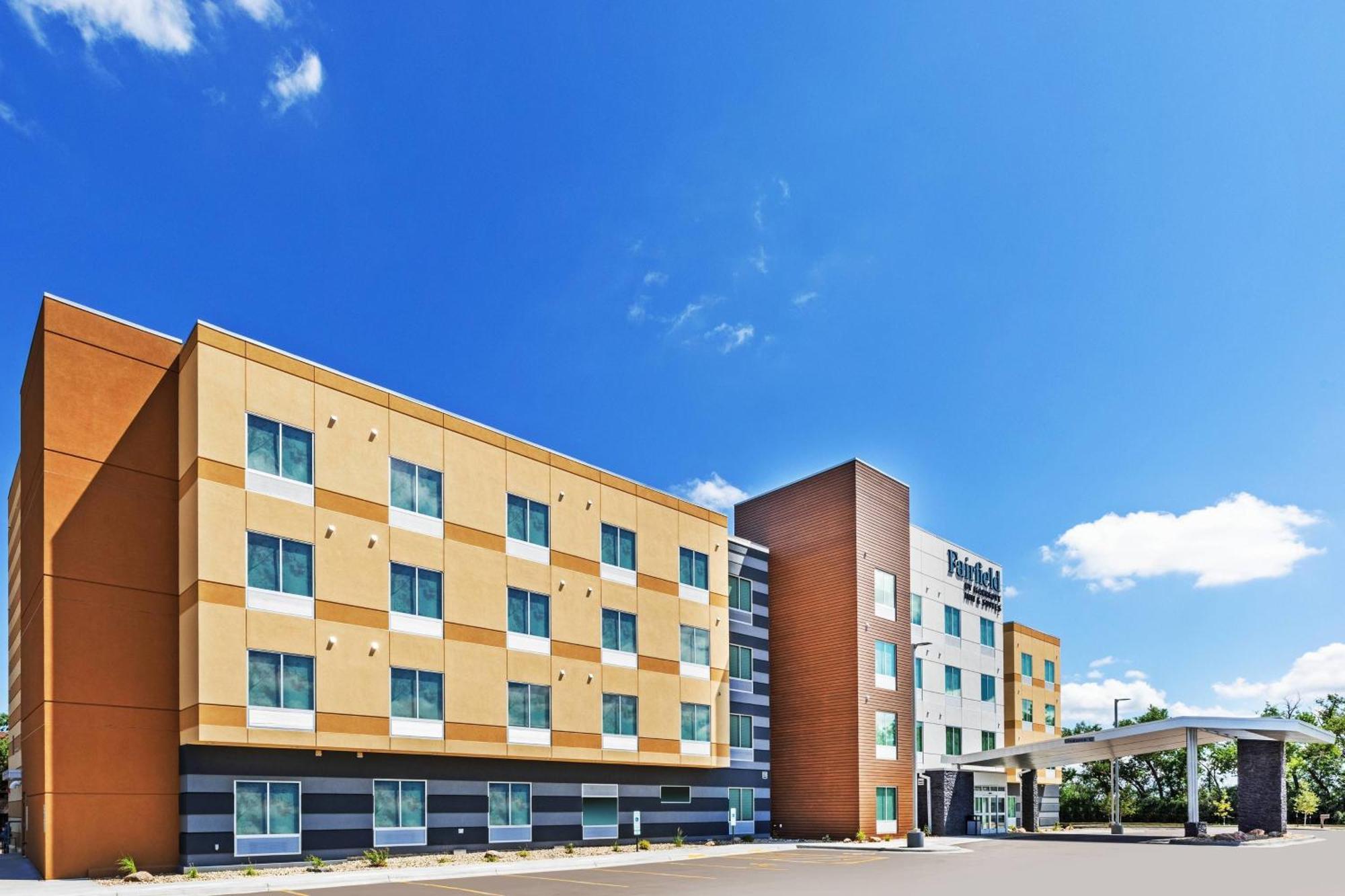 Fairfield By Marriott Inn & Suites Aberdeen, Sd Exterior foto